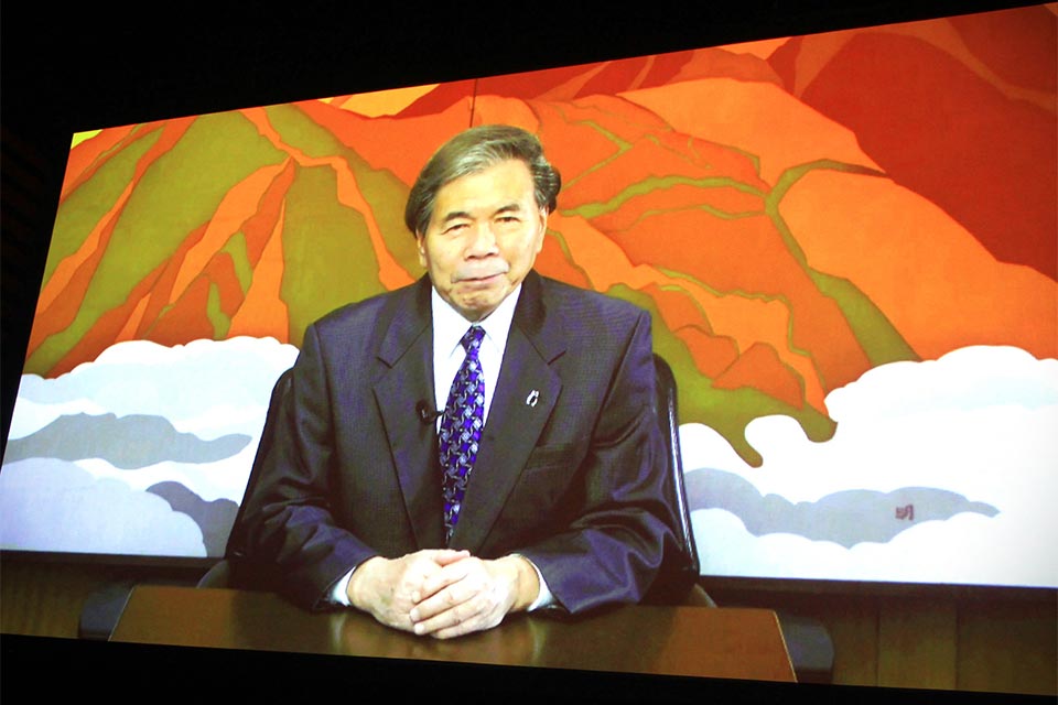 主催者を代表して来場者にビデオメッセージを送った蒲島郁夫熊本県知事