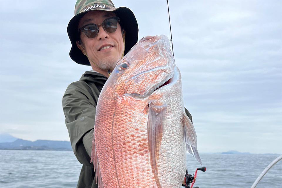 趣味の釣りでも熊本を満喫。上天草市で釣りを軸にしたブルーツーリズム推進委員会にも所属し、天草や御所浦地域など県内各所で釣りを楽しんでいます