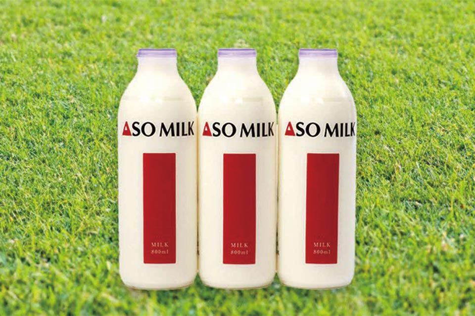 阿部牧場の「ASOMILK」