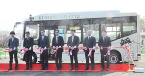 運転手不足の対策なるか 熊本市で自動運転バスの出発式 21日から乗客乗せ走行へ