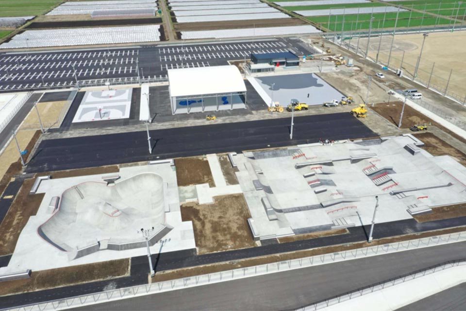 上空から撮影した建設中の「くまモンアーバンスポーツパーク」